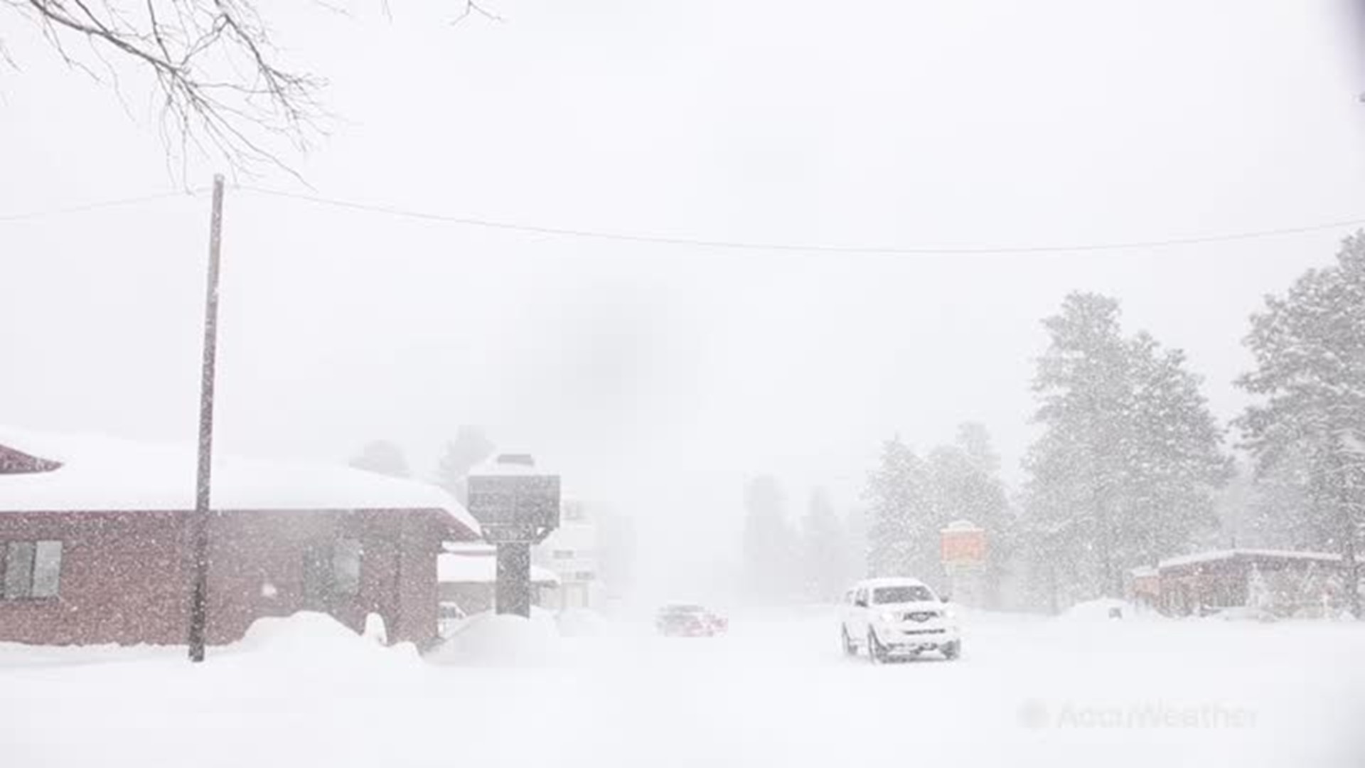 Significant heavy snowfall buries Flagstaff, Arizona