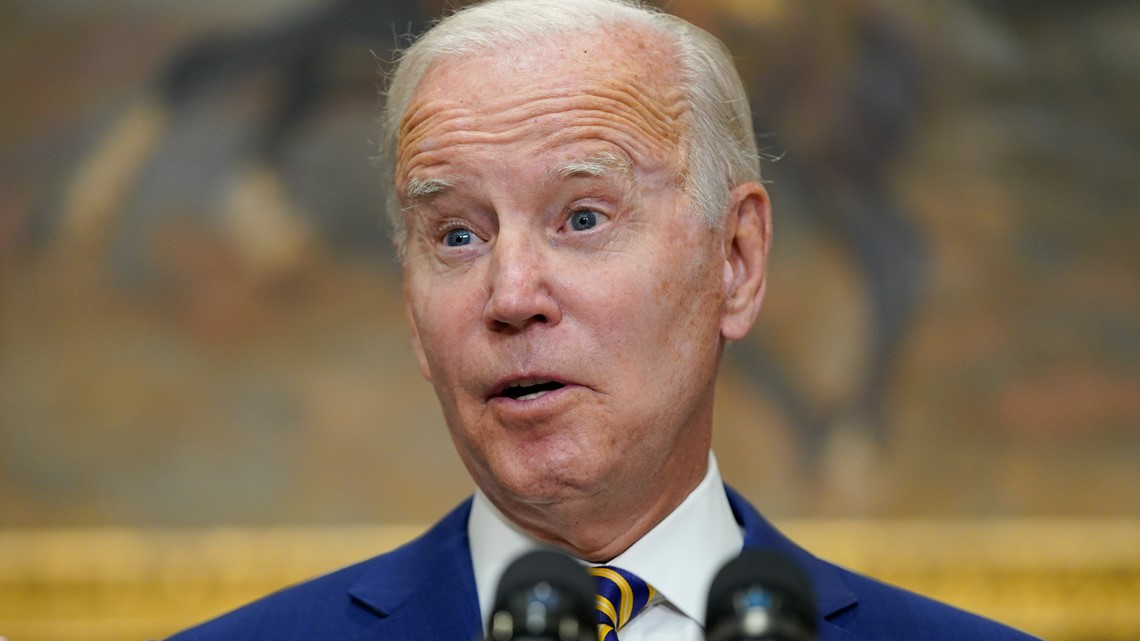 Rencana pinjaman mahasiswa Biden melihat gugatan dari kelompok usaha kecil