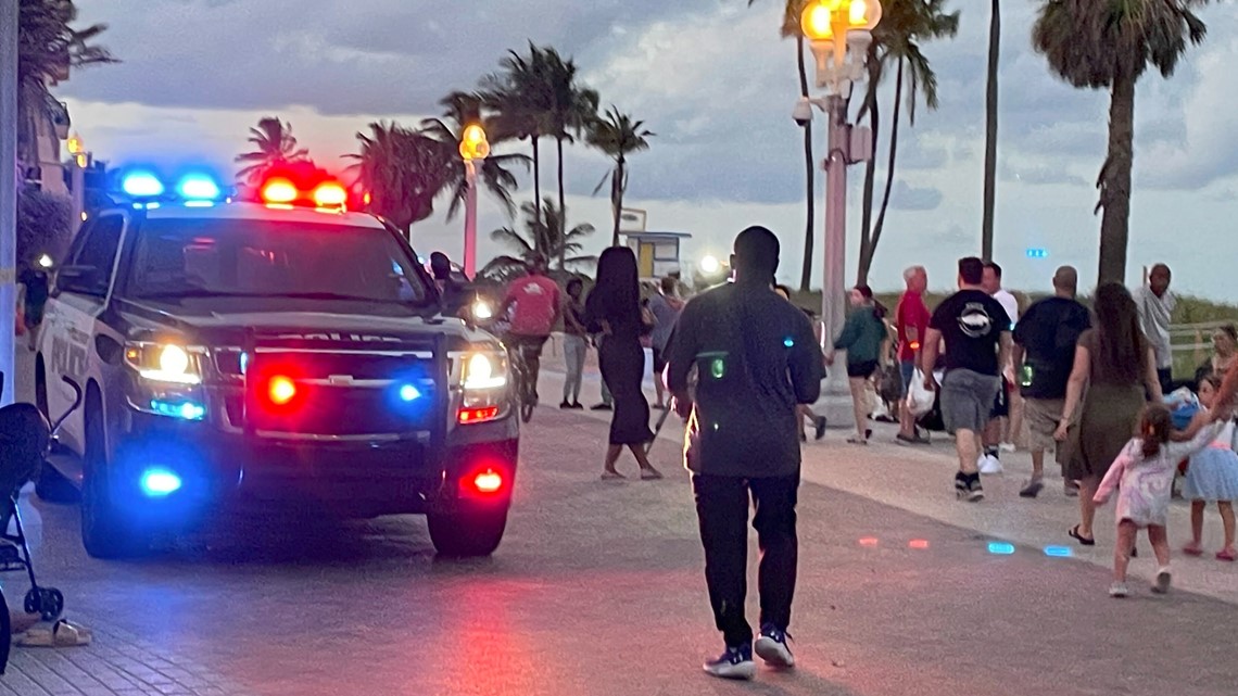 Penembakan di Hollywood, Florida: 9 terluka di dekat trotoar pantai