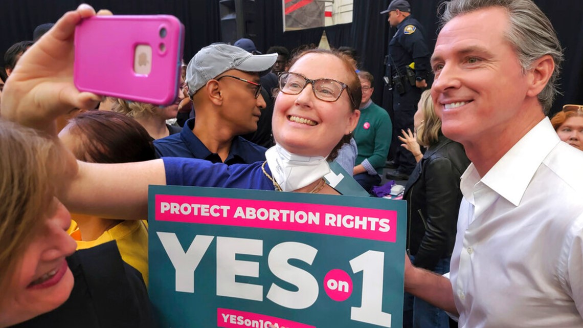 Hak aborsi mendapatkan perlindungan di Michigan, California, Vermont