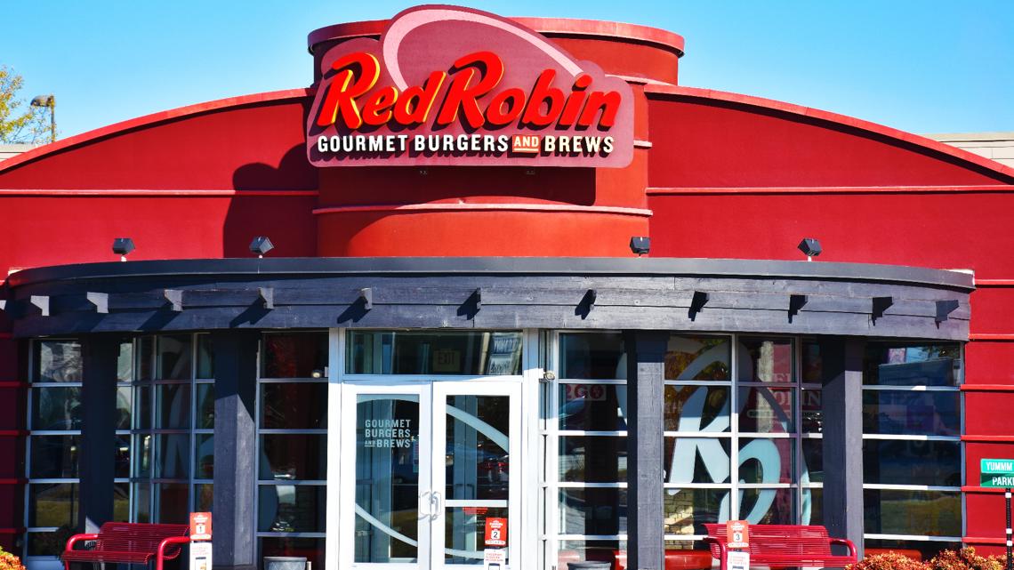 Popular burger chain selling 30 restaurants to pay down debt