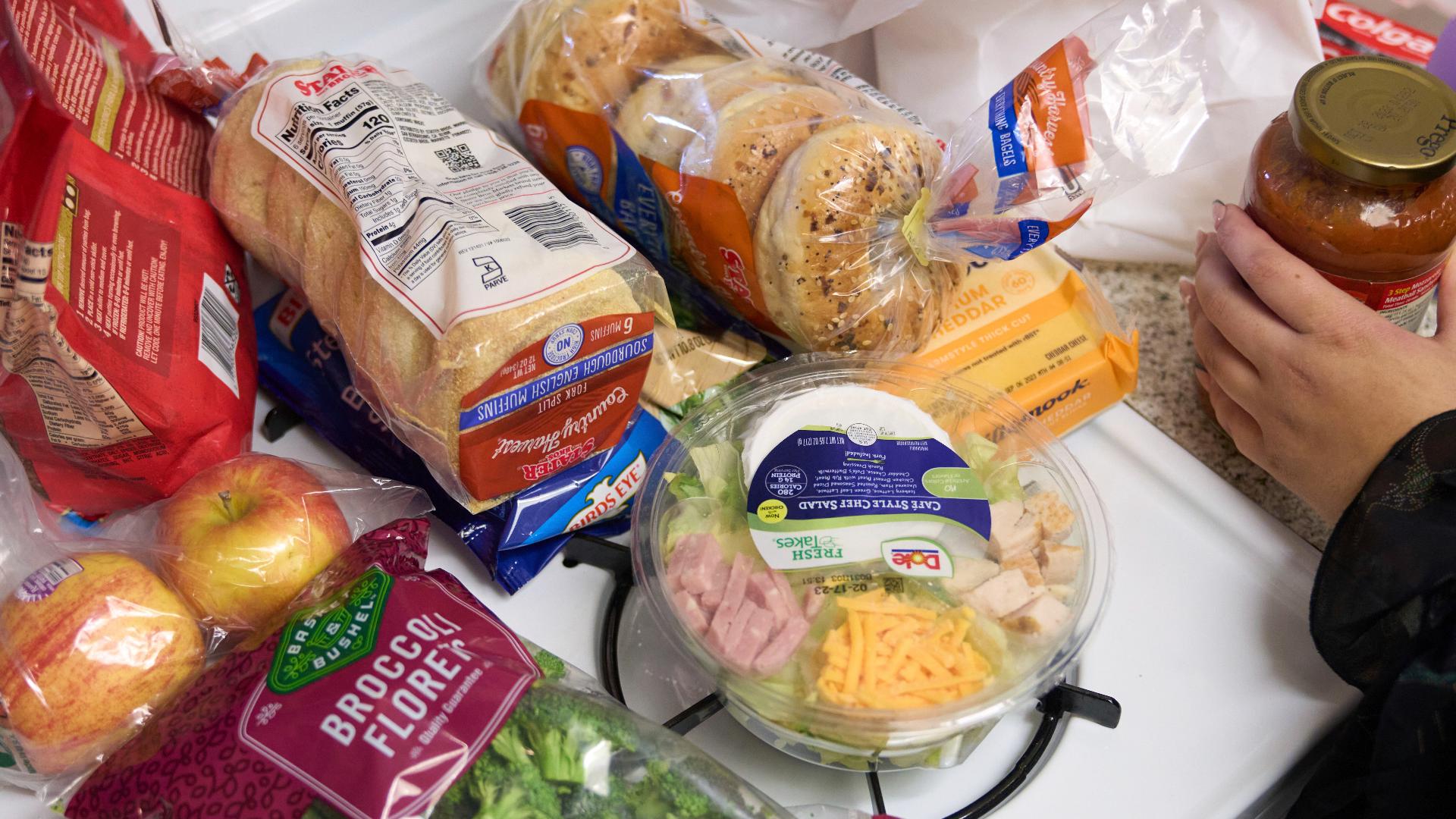 As the federal shutdown threatens to shut down the Supplemental Nutrition Assistance Program, food banks and grocers are bracing for impact.