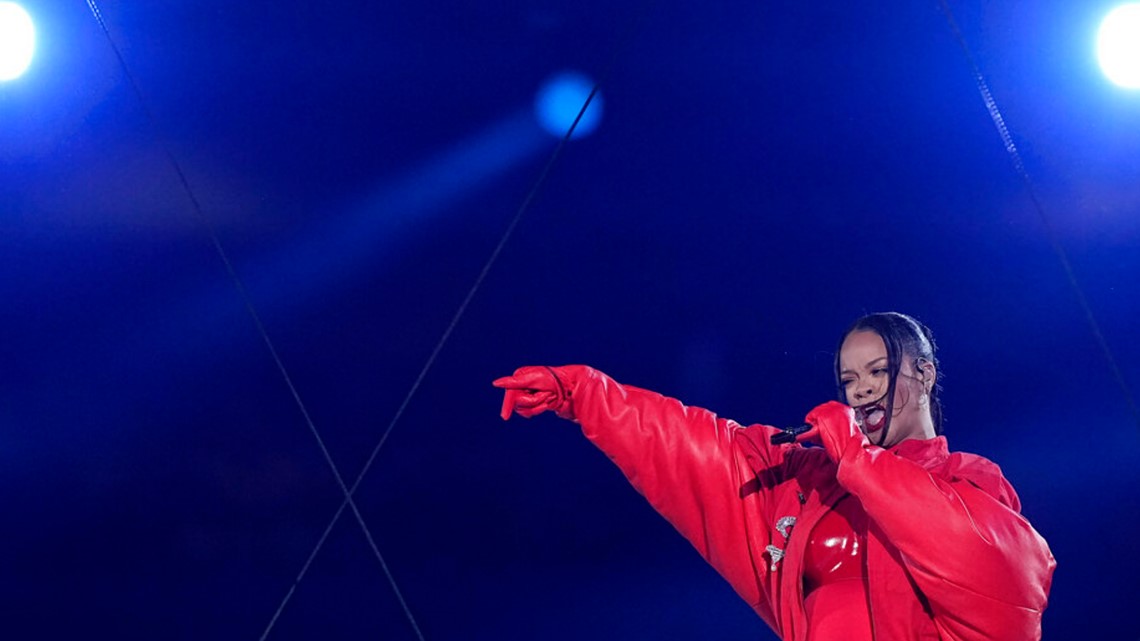 Rihanna Shines in Super Bowl Halftime Show, Her First Live Performance  Since 2018 - The Heights