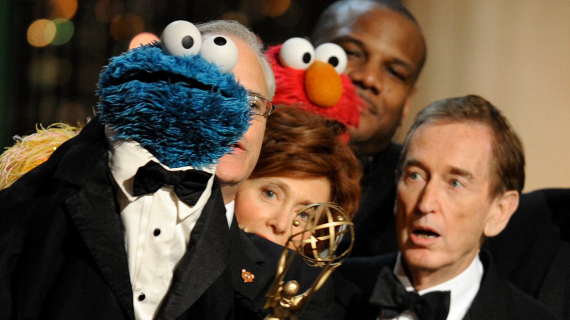 Bob McGrath, anggota pemeran asli ‘Sesame Street’, meninggal pada usia 90 tahun