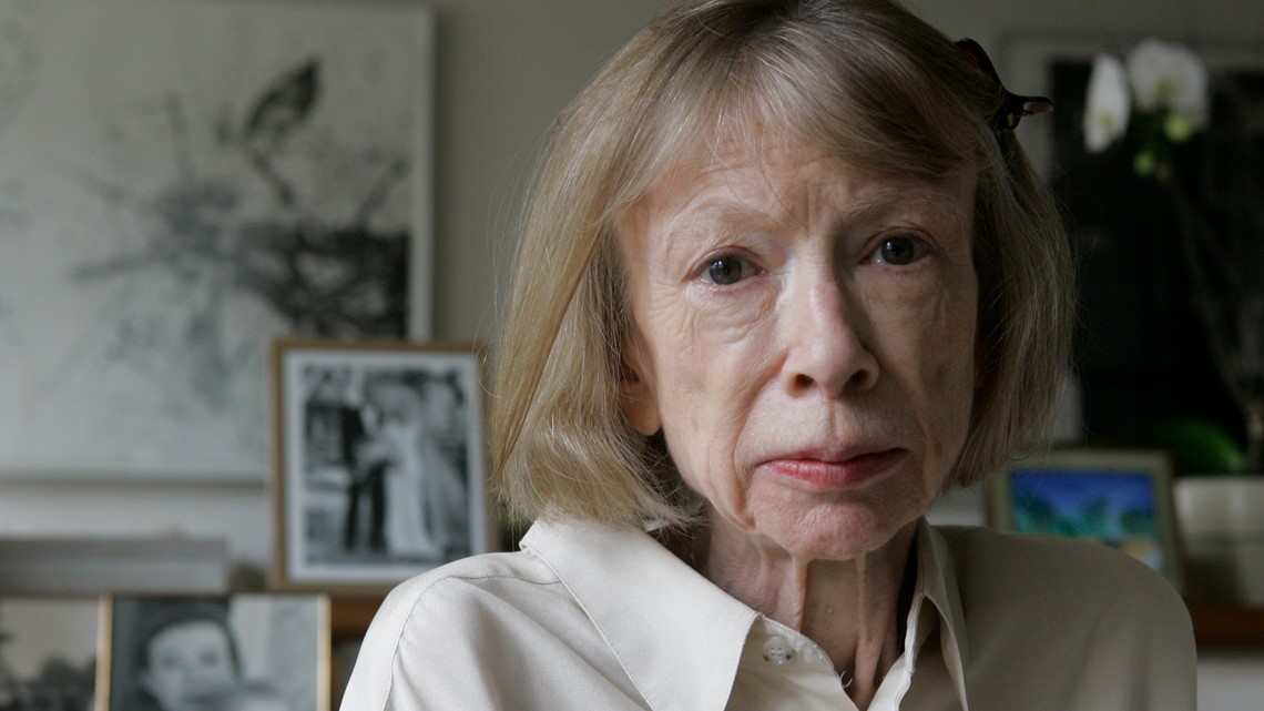 Joan Didion, penulis Year of Magical Thinking, meninggal pada usia 87