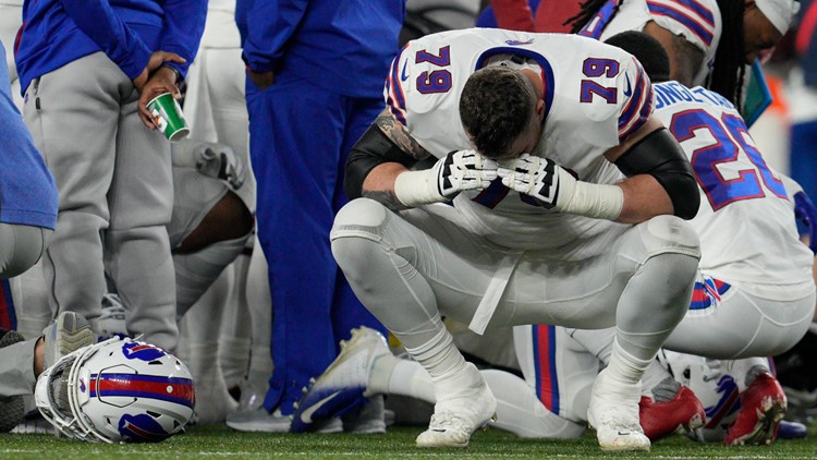 Bengals-Bills game suspended, Bills' Damar Hamlin in critical condition