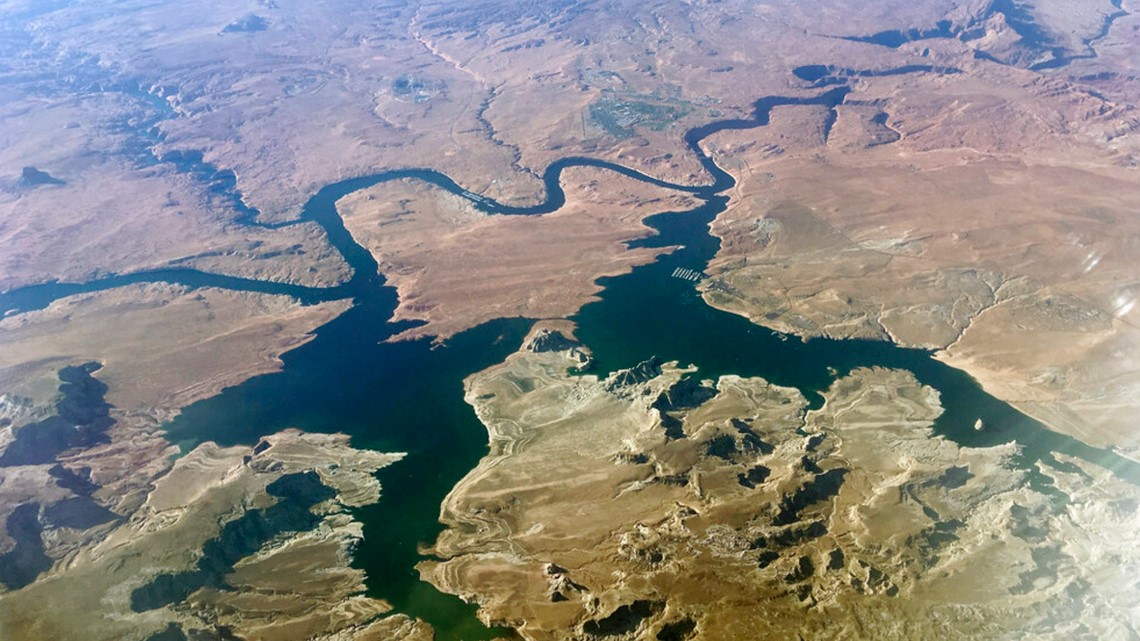Negara bagian mengusulkan pemotongan air untuk menjaga agar Sungai Colorado tetap mengalir