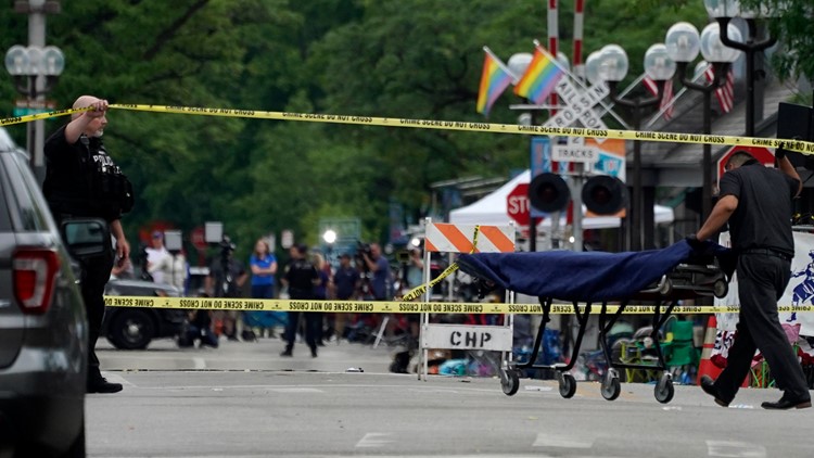 6 muertos, 30 heridos en tiroteo de desfile del 4 de julio en Chicago