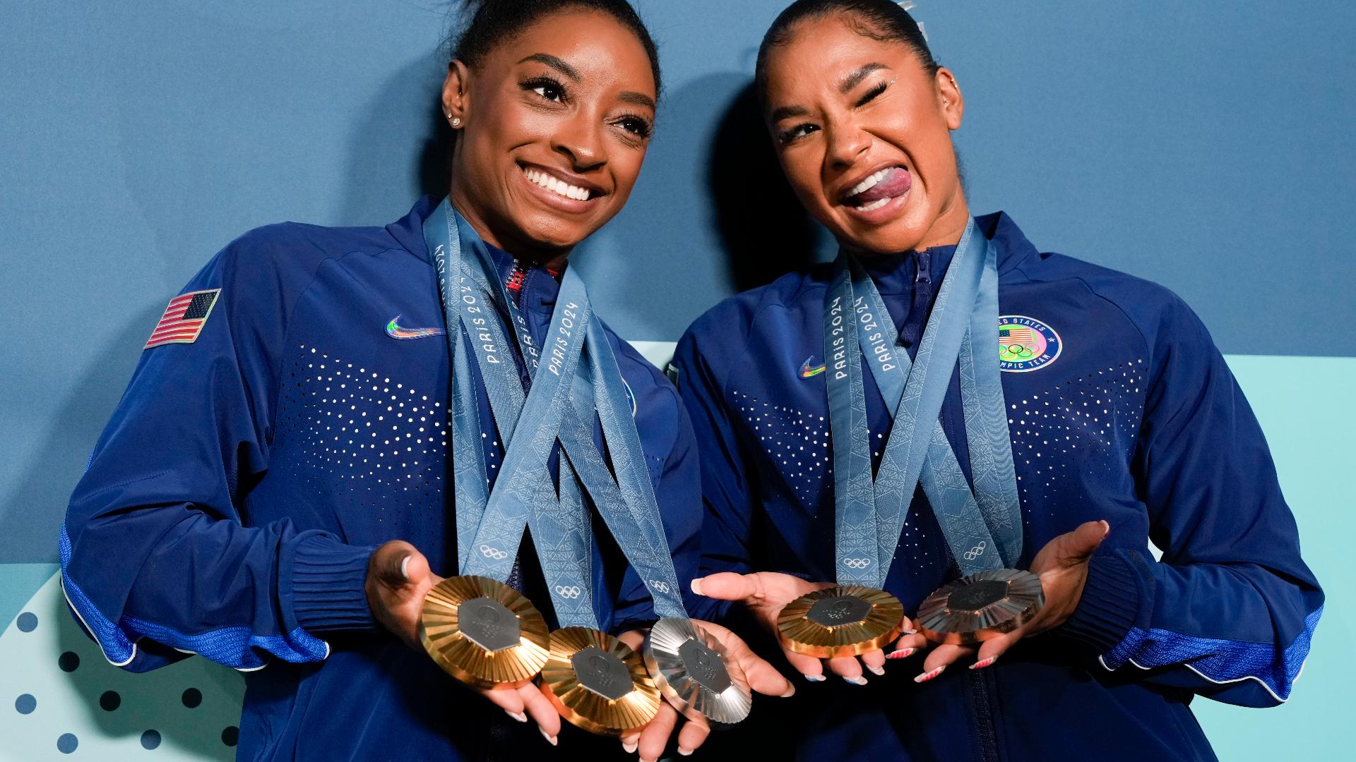 Paris Rewind, August 5: Biles closes out with 11th career medal