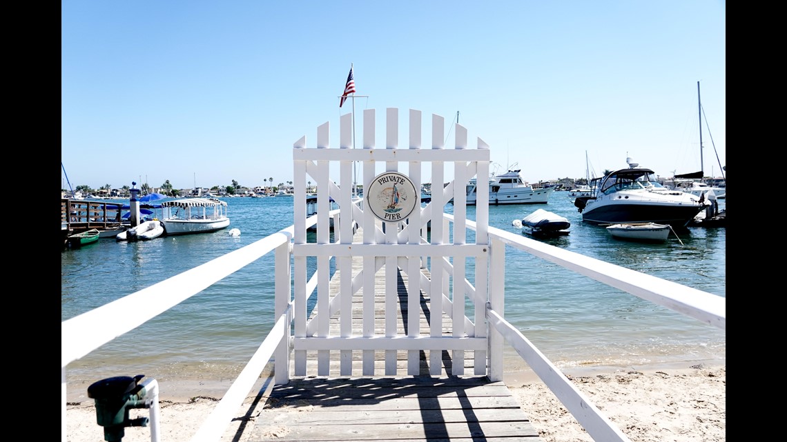 photo tour: balboa island, california, the home of frozen