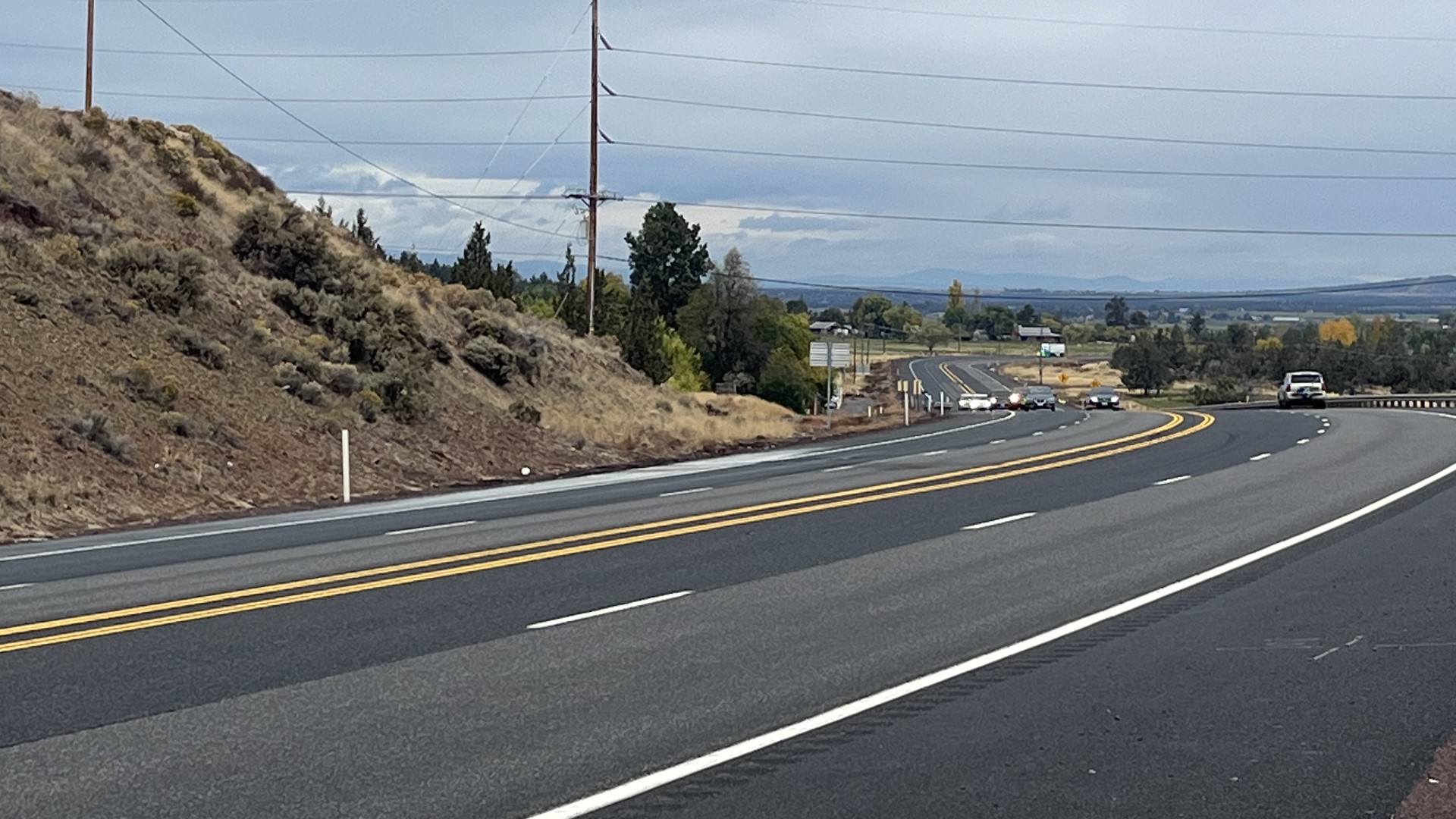 Troutdale family of four killed in crash in Deschutes County