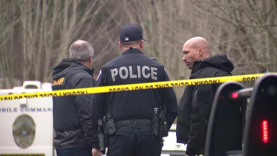 5 dead in Washington State after reports of man stabbing people in the street