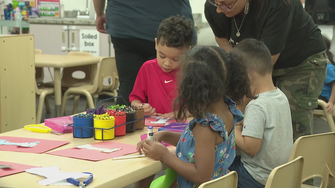 How proposed childcare cuts may impact Arizona