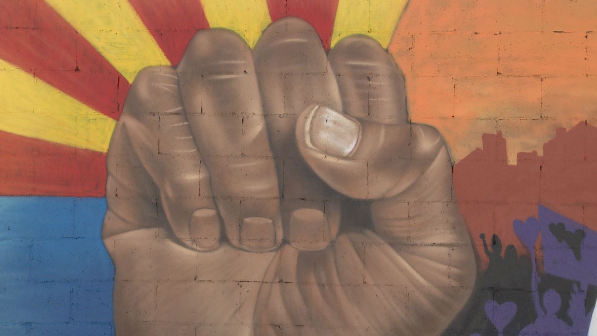 Phoenix artists fighting racial injustice with public murals | 12news.com