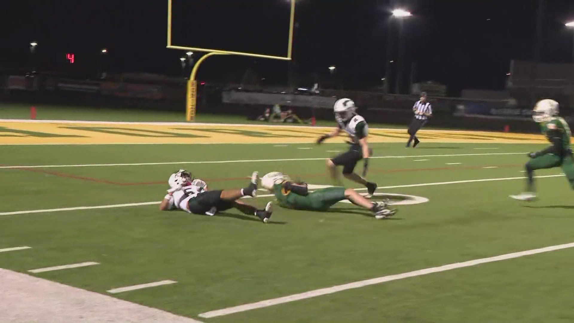 It's time again to reveal the Friday Night Fever Sweet Play of the Week! 