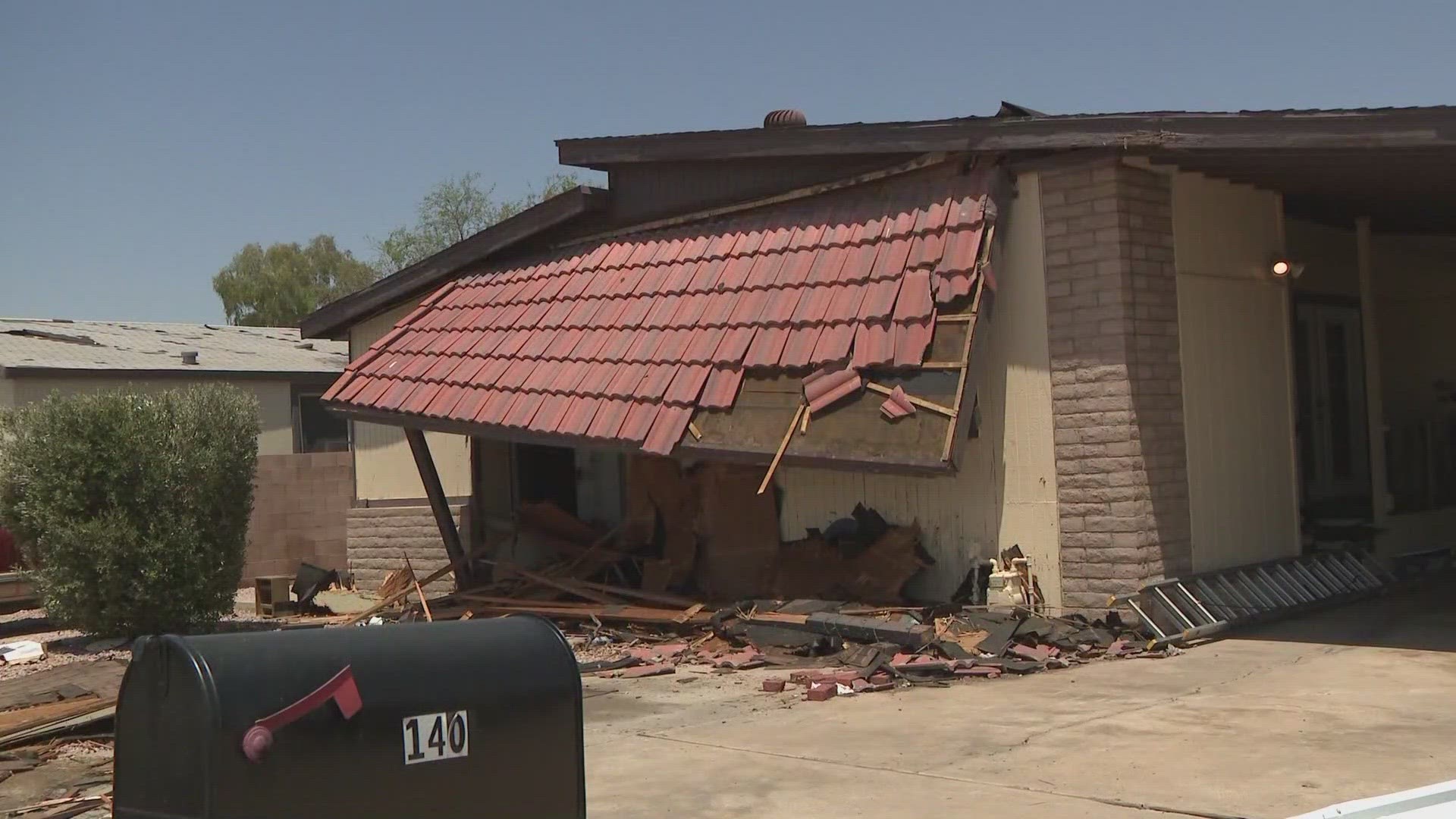 Overnight storms bring rain, leave damage in parts of East Valley ...