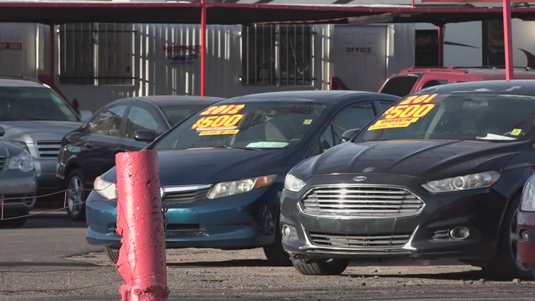 Arizona lawmakers debate how police handle car repossessions