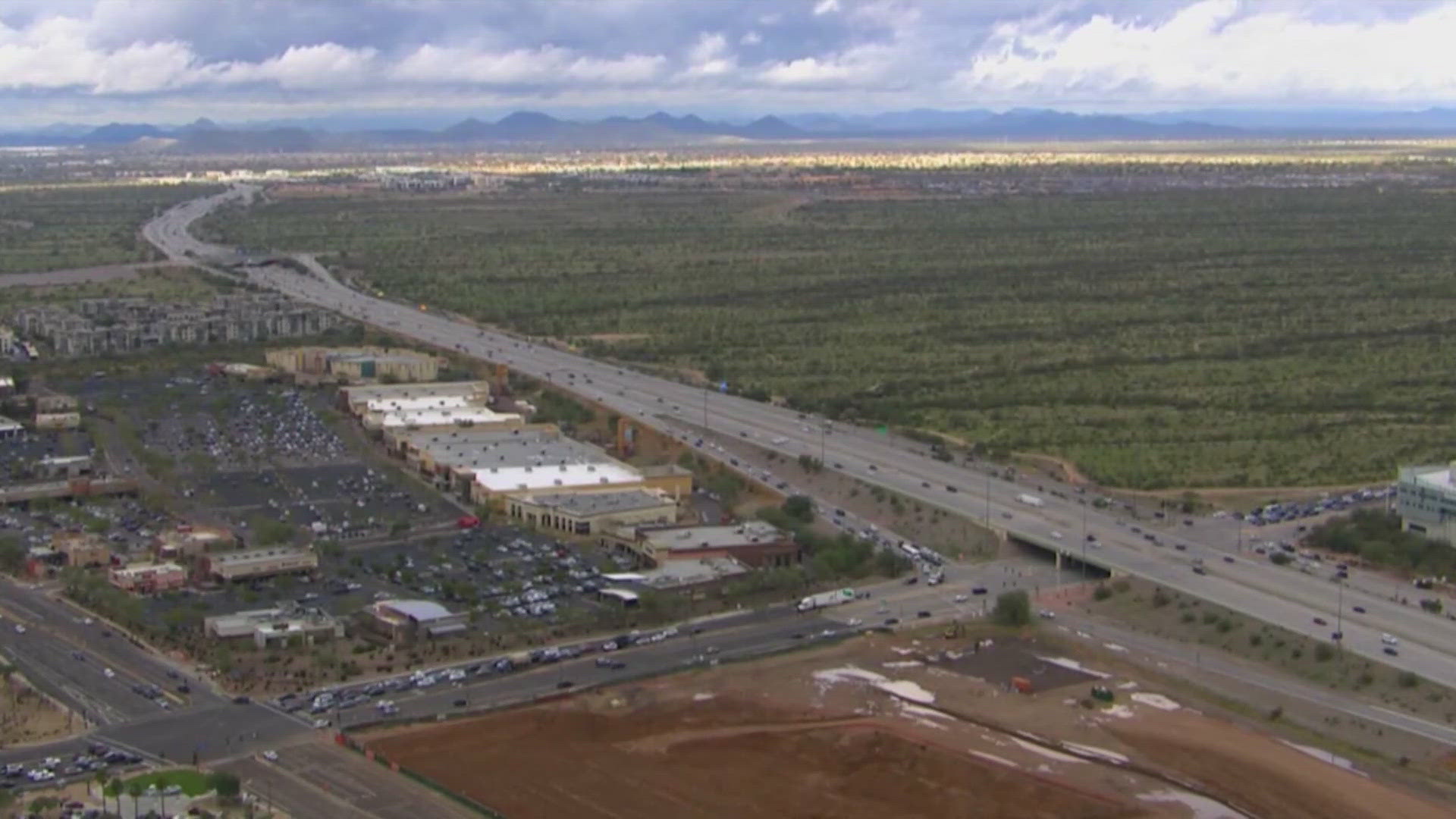 The Coyotes planned to win an auction for land in north Phoenix on June 27, but that auction has been canceled. 12News spoke to an attorney to learn why.