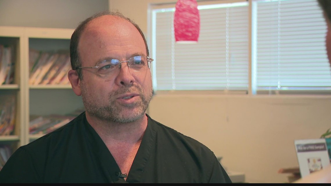 Temui salah satu dari sedikit dokter Arizona yang masih menyediakan aborsi