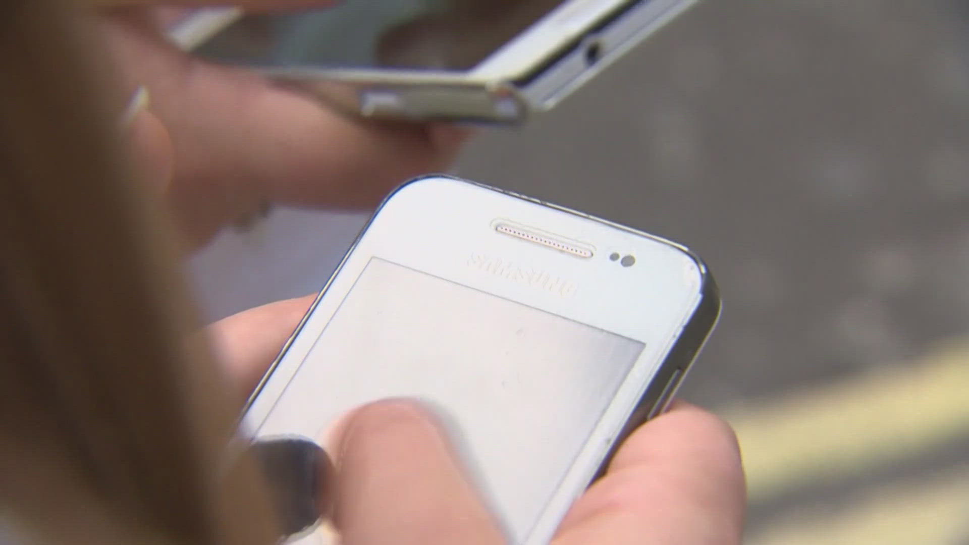 State Superintendent Tom Horne announced a renewed push to make a state law banning cell phones in classrooms.