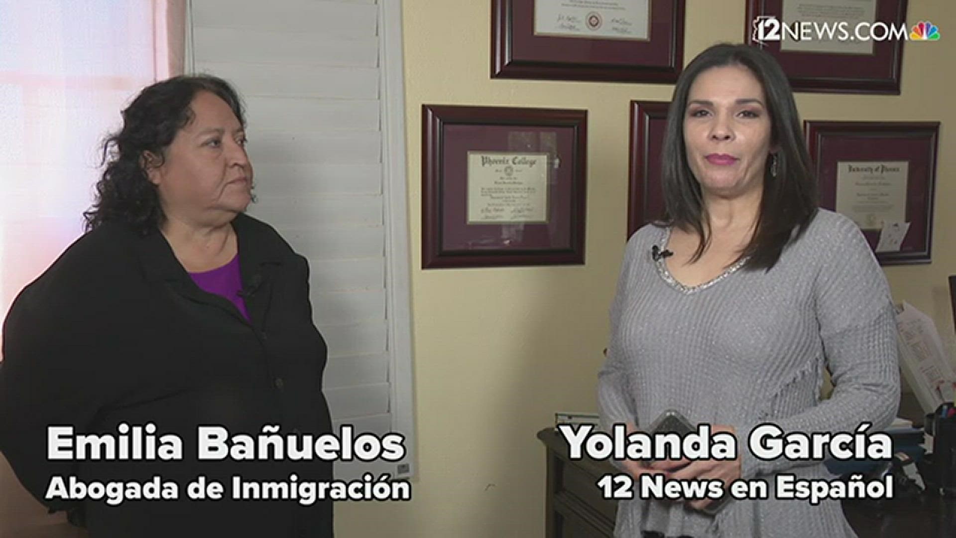 Se han propuesto cambios a la regla de carga pública de inmigración. La abogada Emilia Bañuelos explica lo que significa para la comunicad migrante.