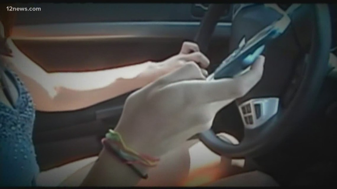 New Year bring hands-free driving law to Arizona - Vimarsana News