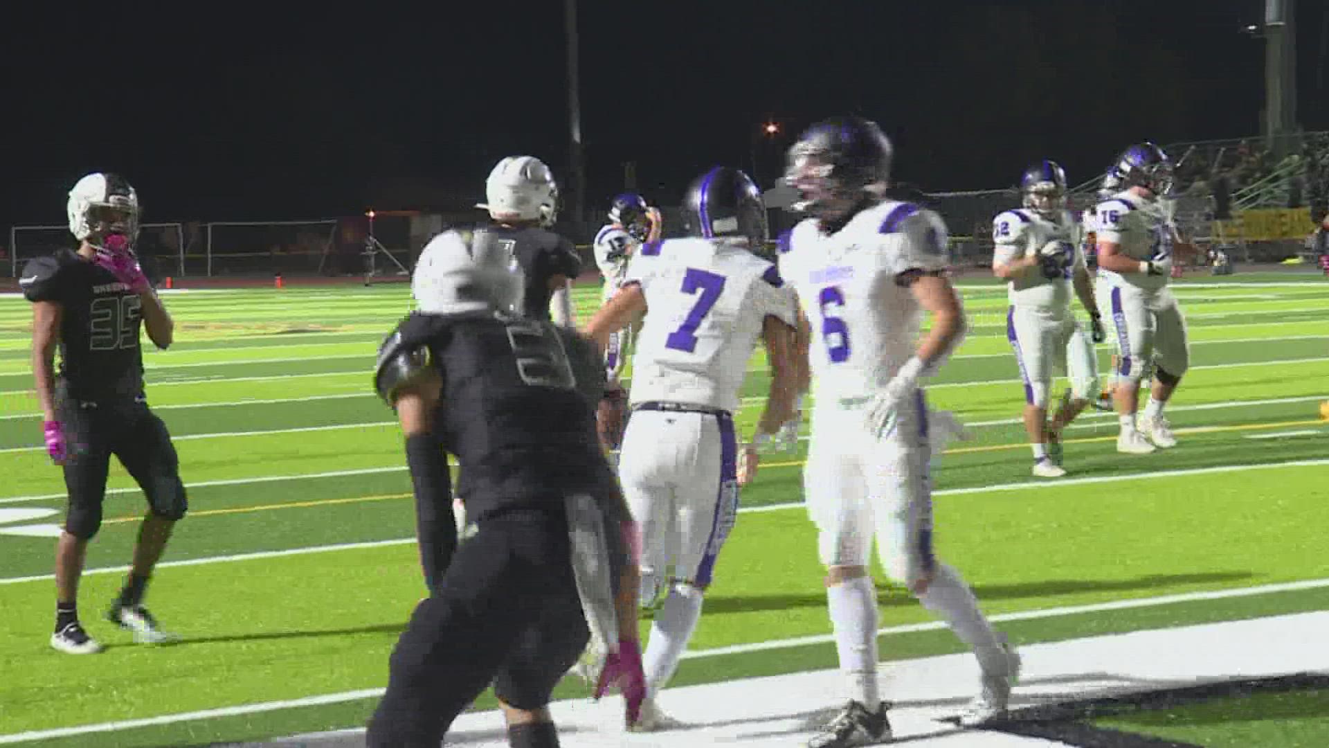 The Crusaders cruised to a week 7 win over Greenway.