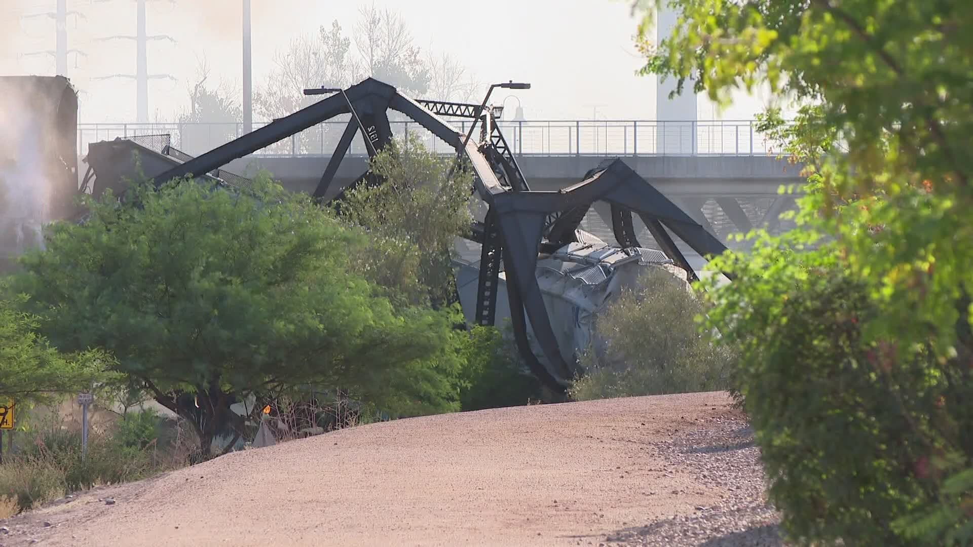 Railroad company Union Pacific will pay for the entire cost of the Tempe Town Lake bridge reconstruction. Team 12's Jen Wahl has the latest.