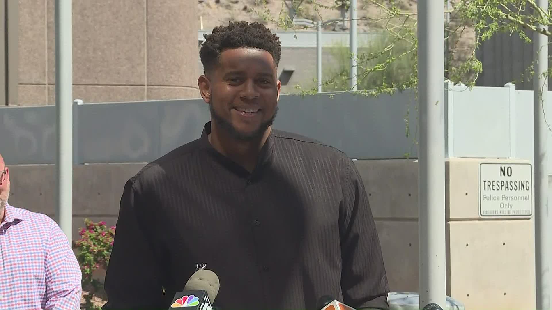 Justin Herron talks about saving a 71-year-old woman from an assault at Kiwanis Park in Tempe. Herron was drafted by the New England Patriots in the 2020 NFL Draft.