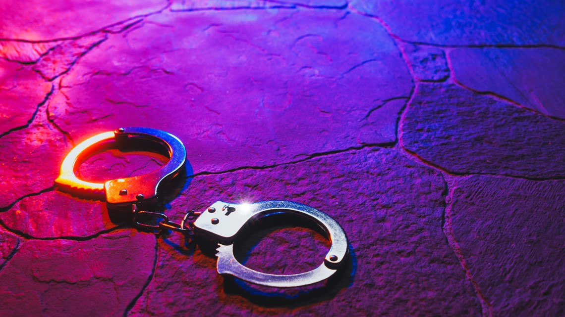 Pria Maricopa County ditangkap karena pencurian identitas dan penipuan pinjaman