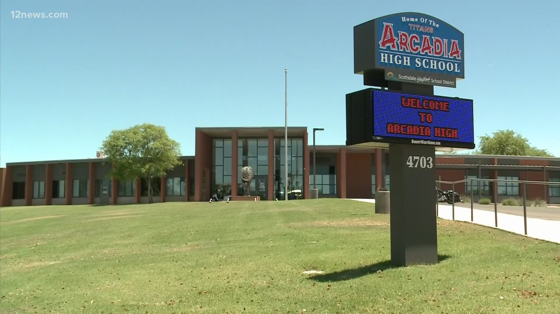 Arizona school districts facing COVID19 outbreaks as more students