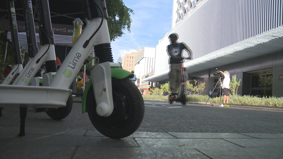 Phoenix council lowers age limit for operating electric scooters 