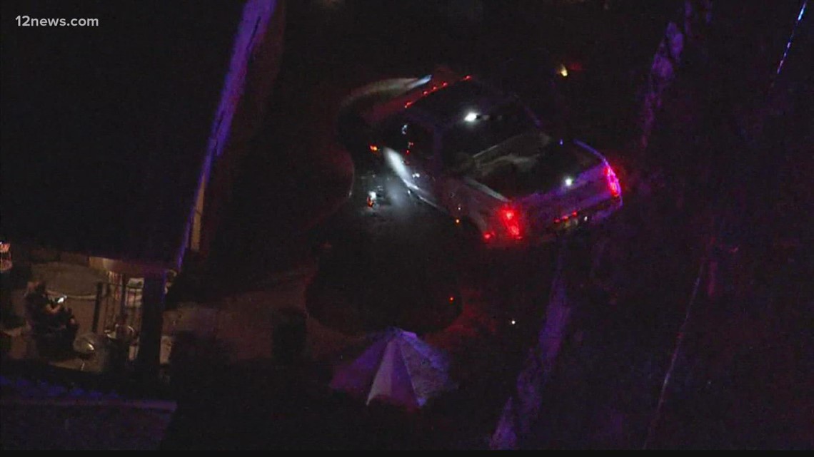 Multicar crash reported in Goodyear late Monday