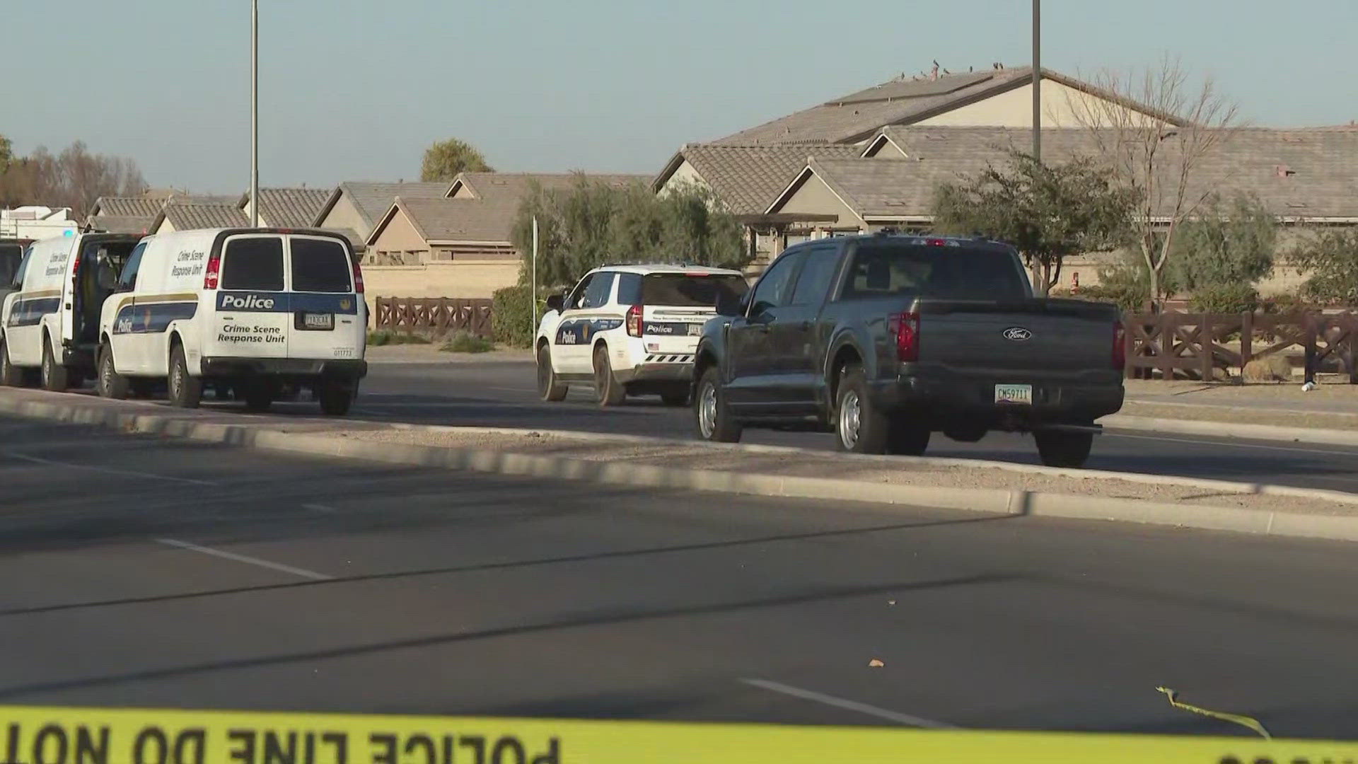 Suspect in hospital after being shot by Phoenix PD | 12news.com
