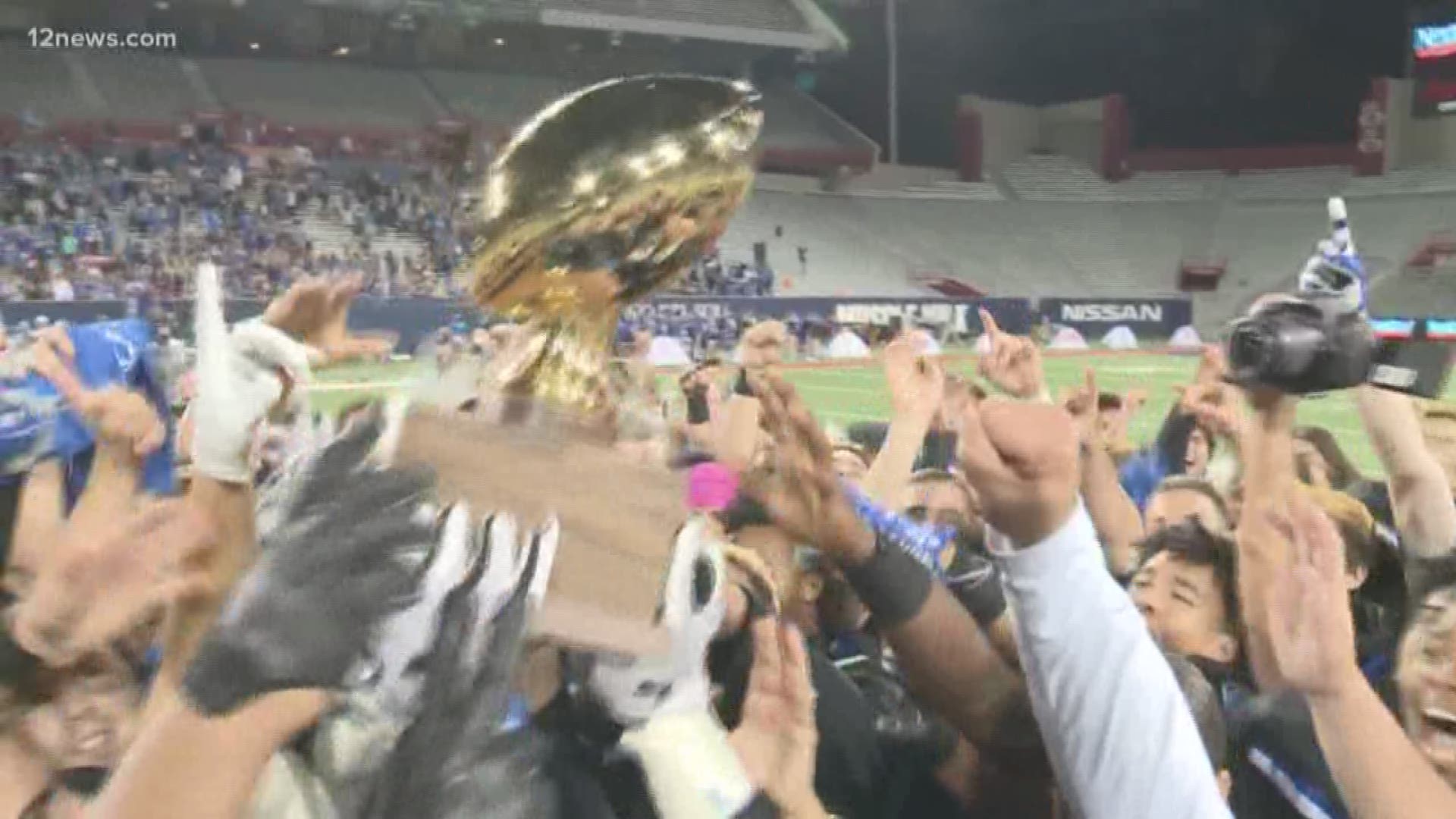 Chandler High School is no stranger to hoisting a championship trophy, having done it three times already. But do they have what it takes to do it a fourth time? Here's a look at the wolves under new Head Coach Rick Garretson.
