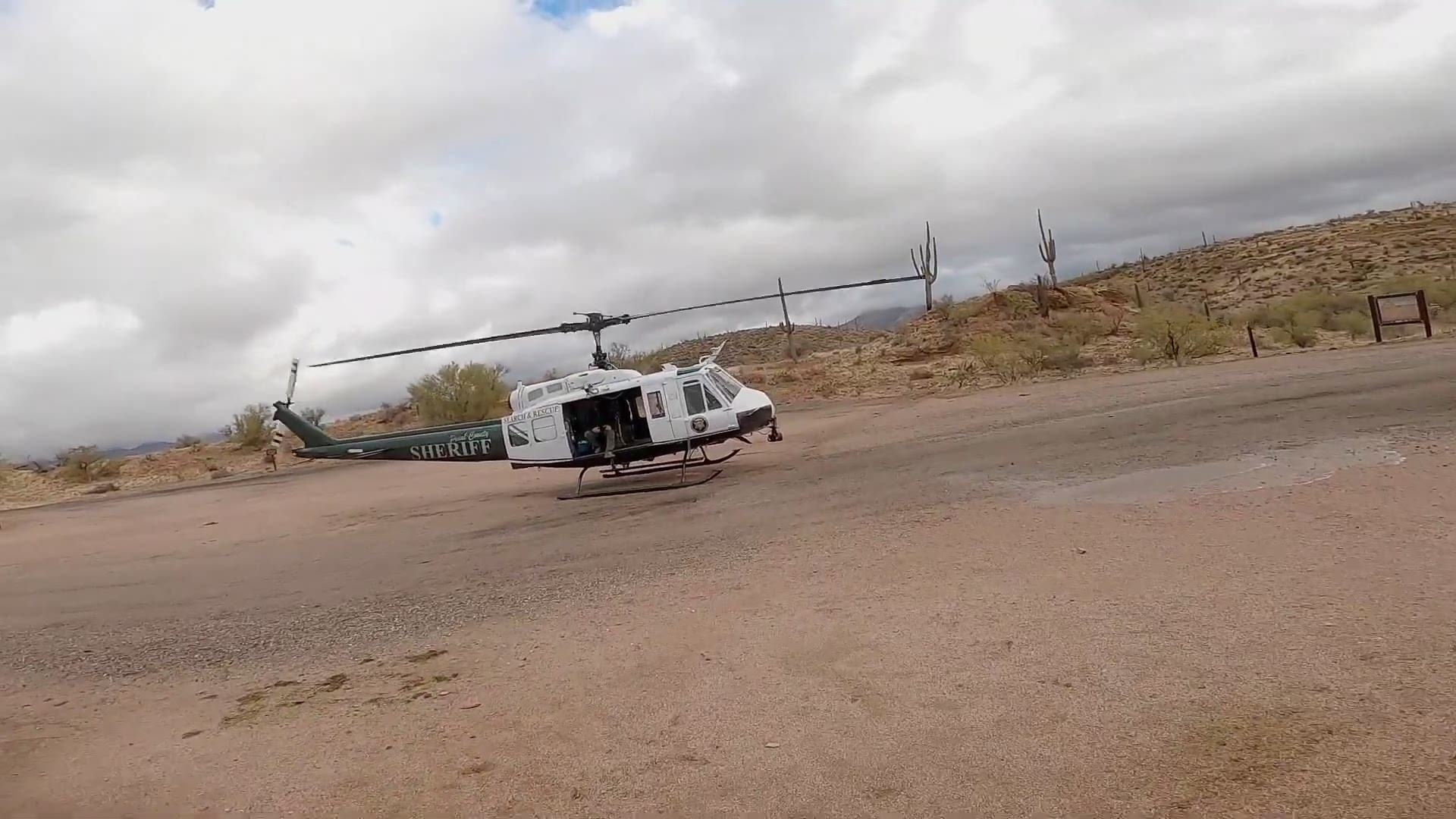 Pinal County Sheriff's Office SAR Posse rescues lost hikers