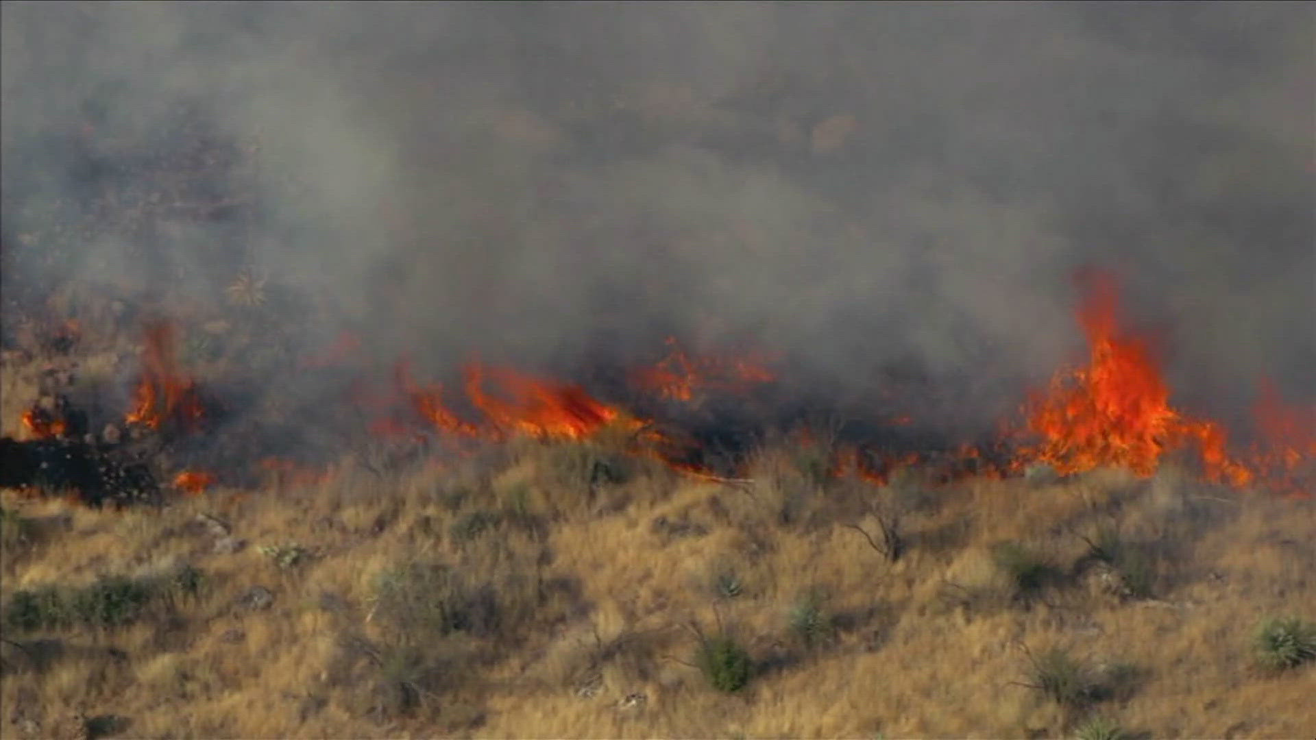 The Siphon Fire currently burning northeast of Apache Junction has scorched more than 2,000 acres as of Sept. 12.