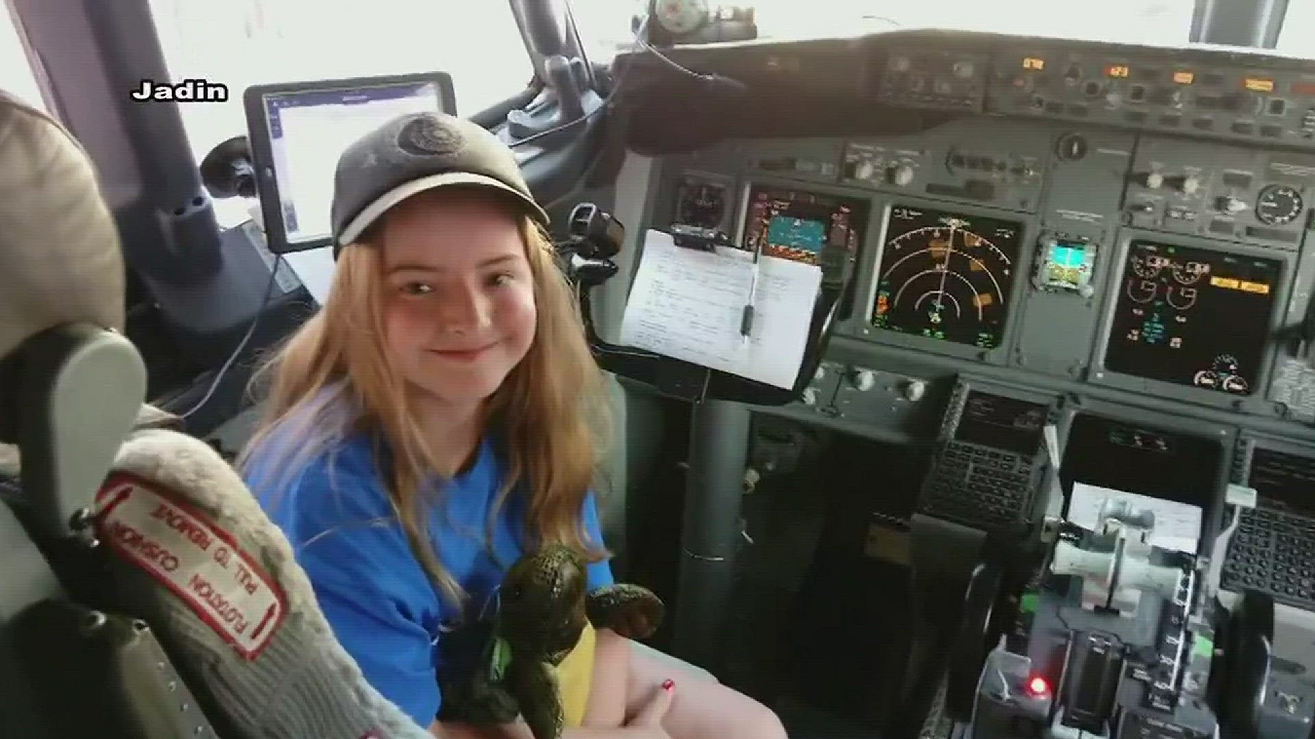 Make-A-Wish grant recipient Jadin, makes her way to Houston to take care of her first love, sea turtles.