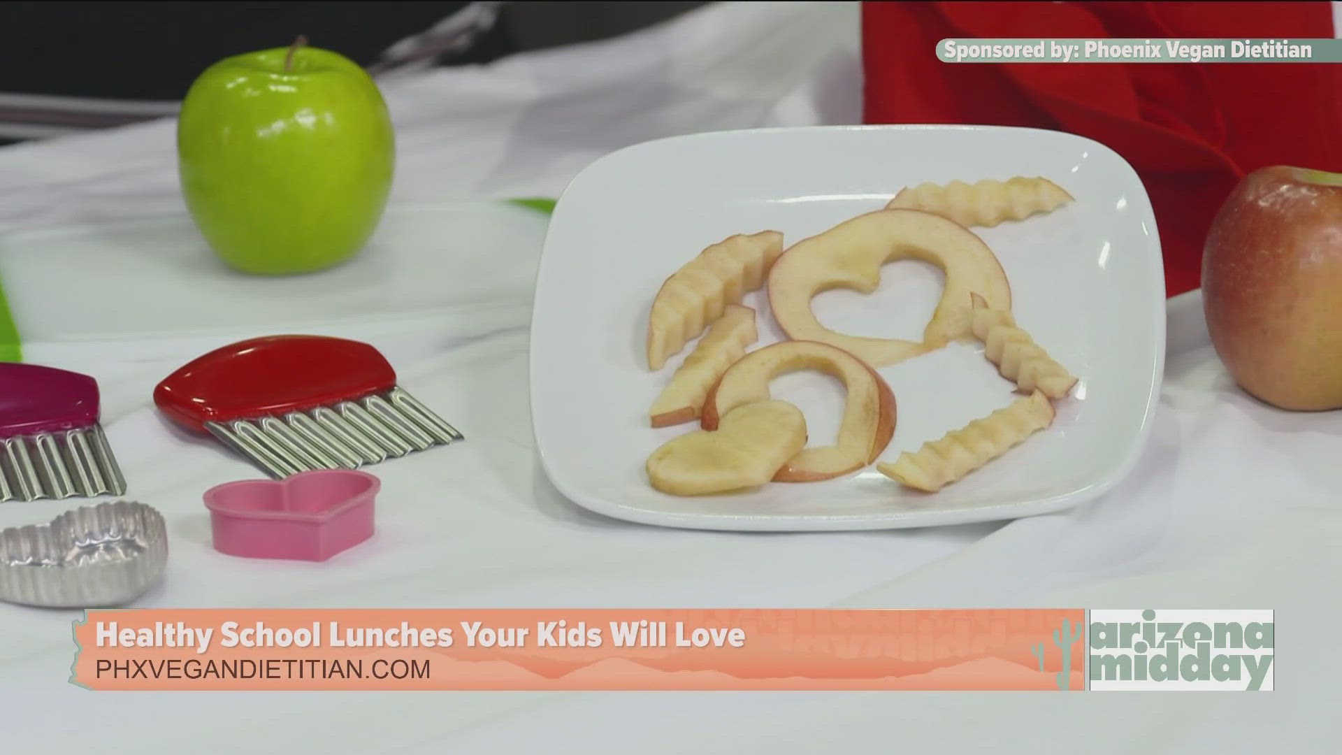 Phoenix Vegan Dietitian Rhyan Geiger, RDN, shows us an easy recipe and shares ideas to keep your child’s school lunch fun!