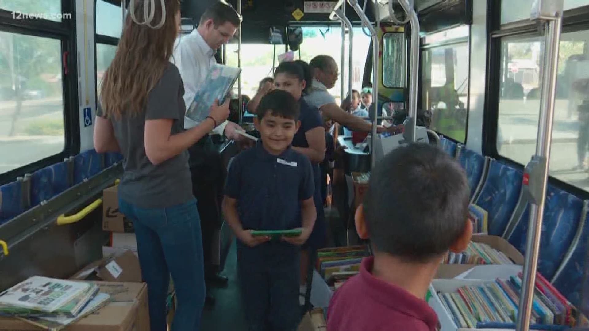 This bus driver has turned a city bus into a summer reading program.