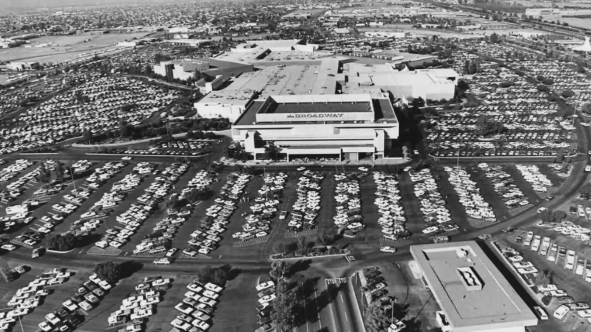 The Metrocenter Mall in north Phoenix was a popular hotspot for decades but it is now being demolished for a new project. Here are the details.