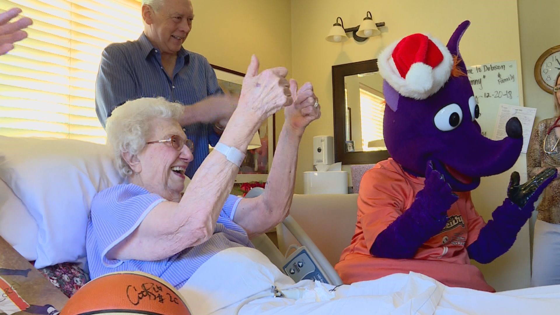 There were tears of joy for 95-year-old Phoenix Mercury fan Ginny Millar after receiving a special message from Diana Taurasi.