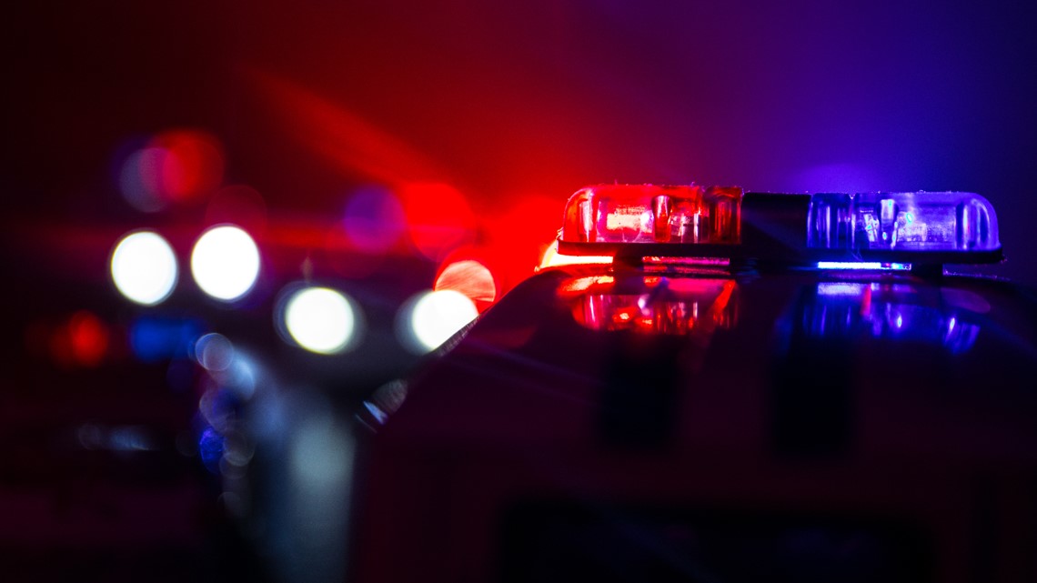 Panggilan 911 mengarah ke polisi Phoenix menemukan tersangka penembakan