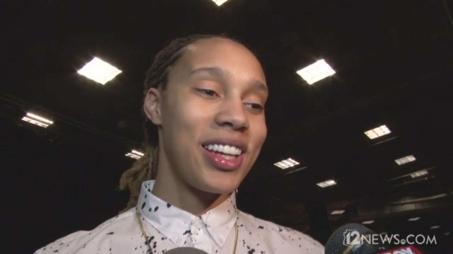 Brittney Griner signs multiyear deal with Phoenix Mercury