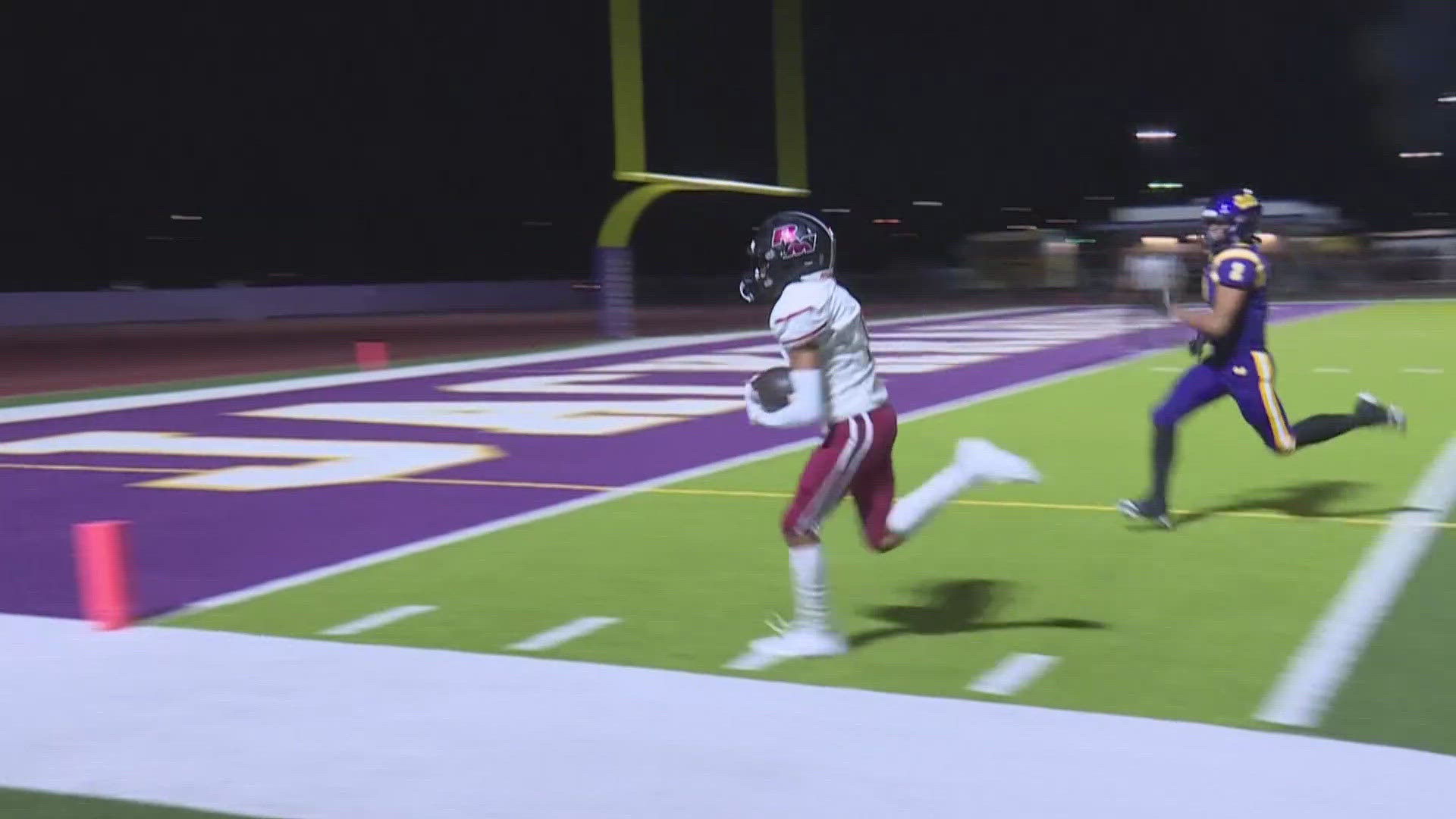 A TD pass from Red Mountain's Simon Lopez to Tyreke Cornett was voted the Sweet Play of the Week with 61% of the 108,554 votes cast! Watch the play above.