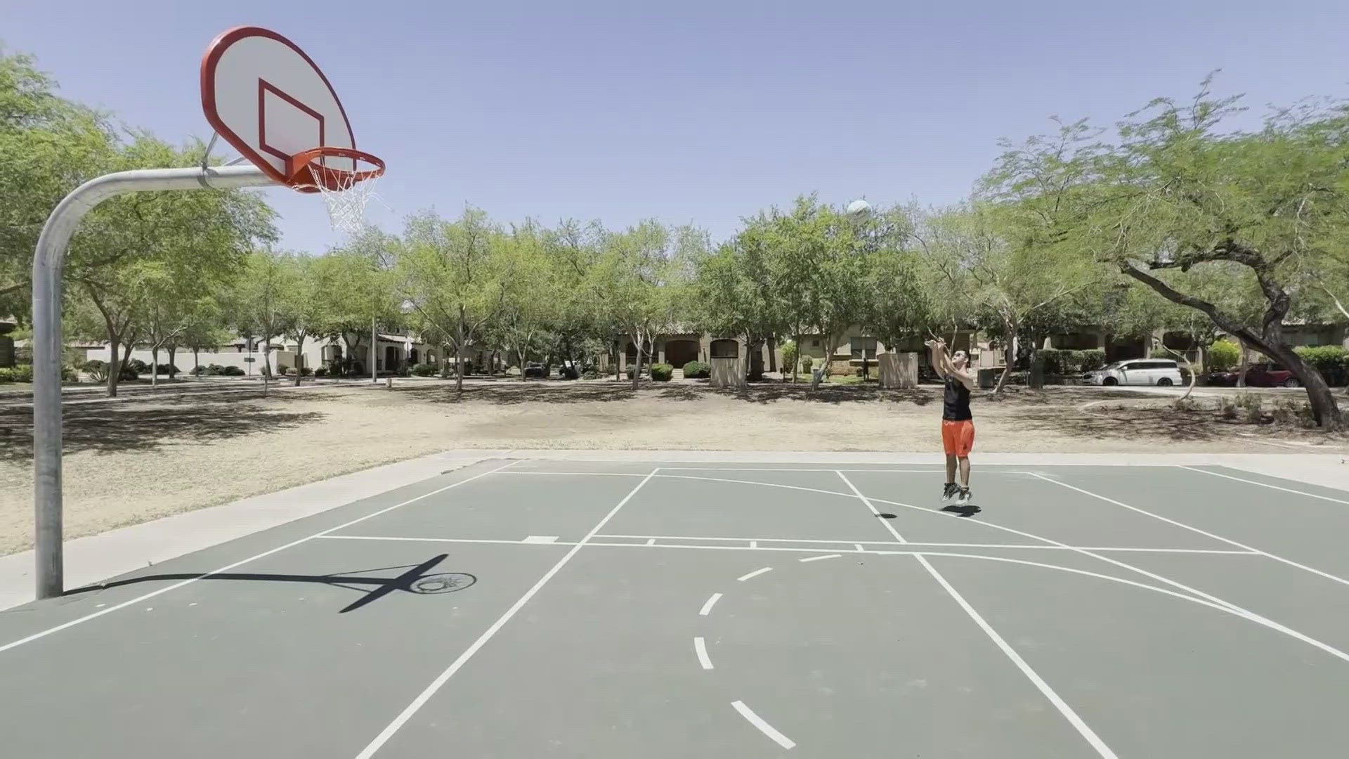 A teen isn't letting anything disrupt his dreams of becoming a basketball star.