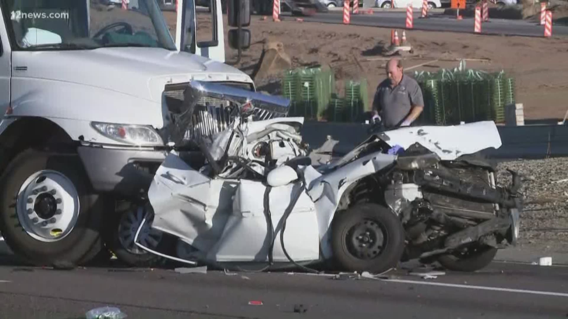 Car Accident Phoenix Az Saturday / Motorcycle Crash In Phoenix Leaves