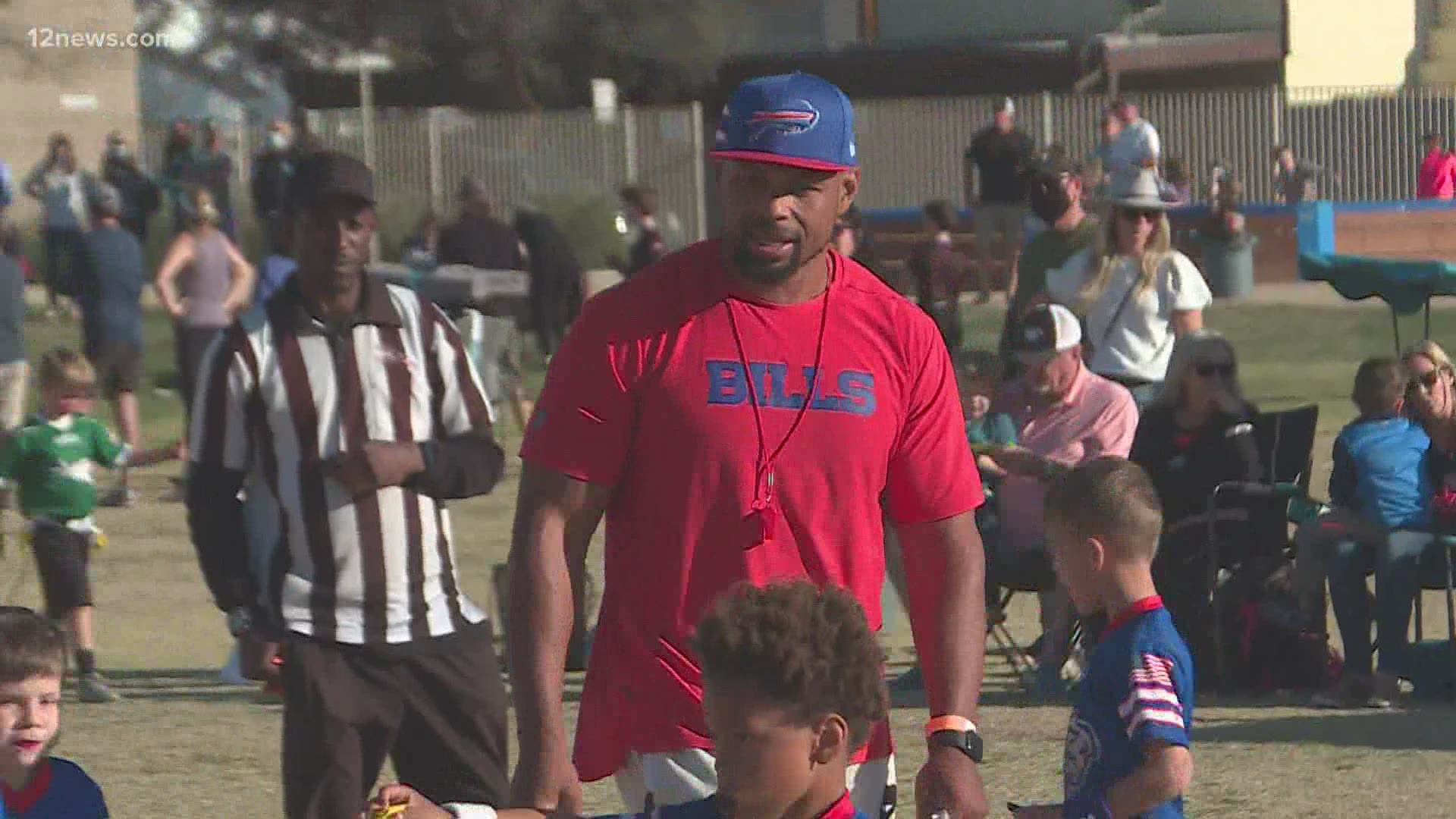 Lorenzo Alexander's post-retirement life includes coaching flag football and running a league in the Valley that he hopes will safely prepare kids for the next level