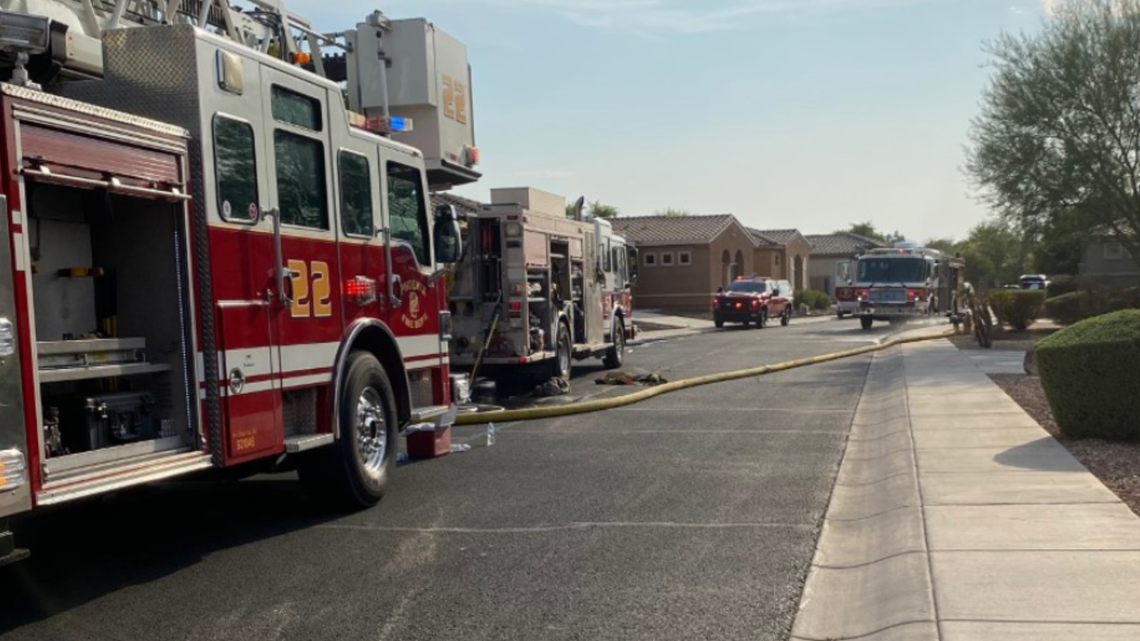 Woman Child Taken To Hospital For Burn Injuries After House Fire In Phoenix 12news Com