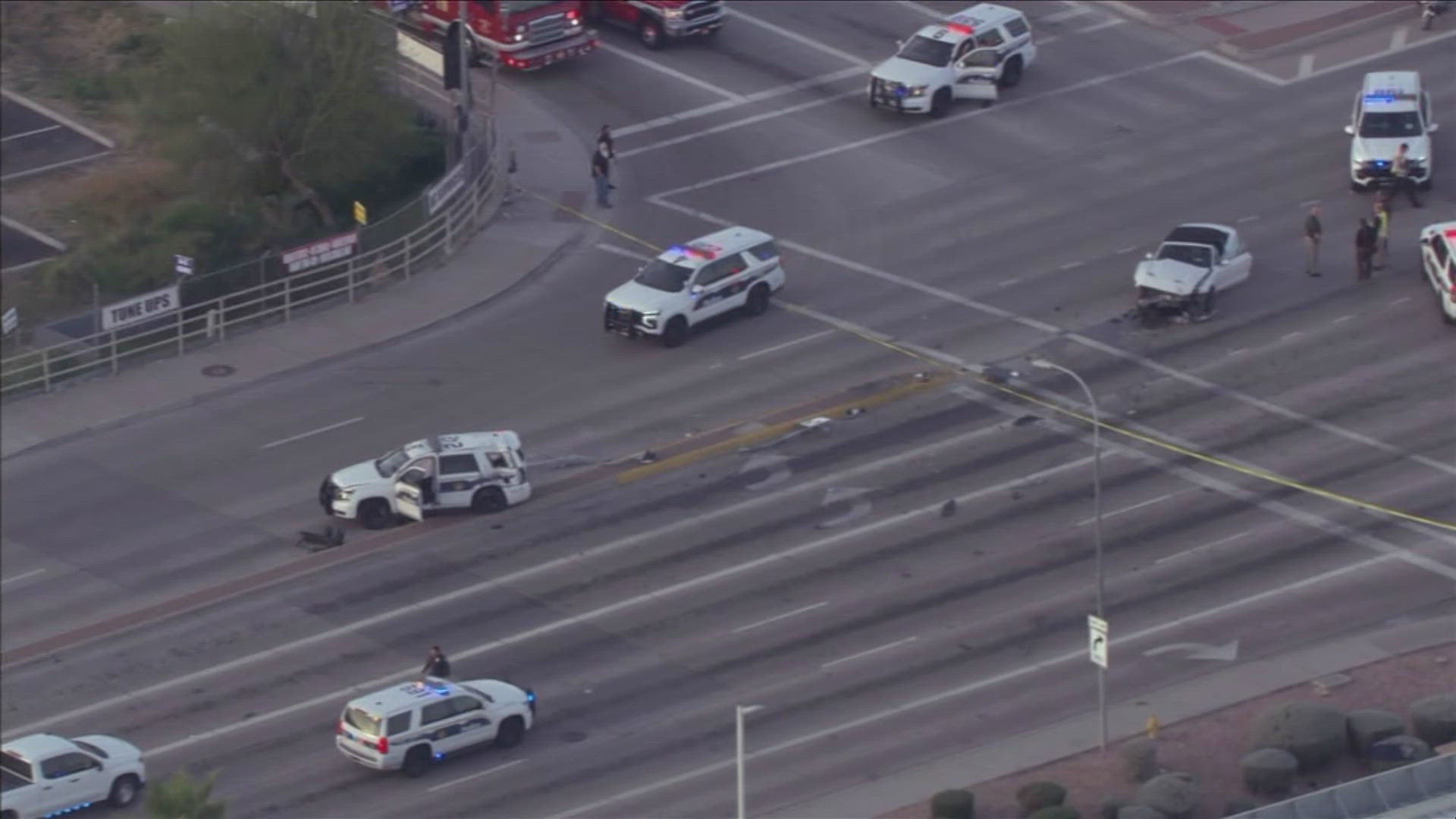 Officer hospitalized after crash in central Phoenix | 12news.com
